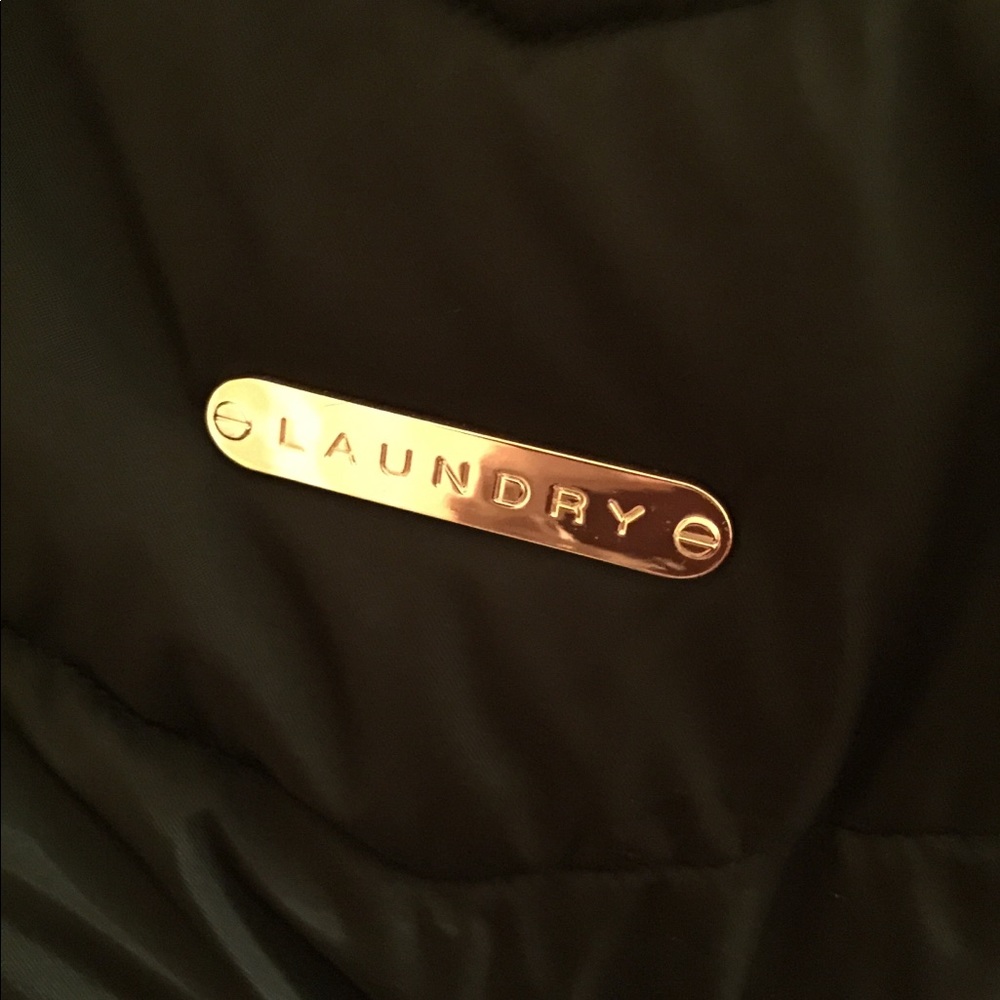 Last piece! Size SMALL beautiful coat!!! - Picture 7 of 7